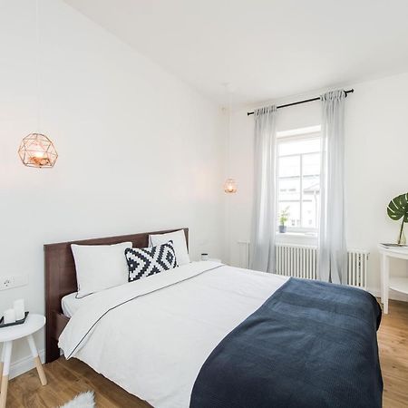 Stylish Apartment In The Heart Of Kaunas Old Town ภายนอก รูปภาพ