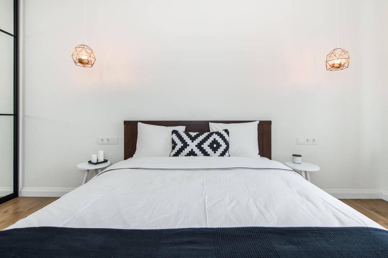 Stylish Apartment In The Heart Of Kaunas Old Town ภายนอก รูปภาพ