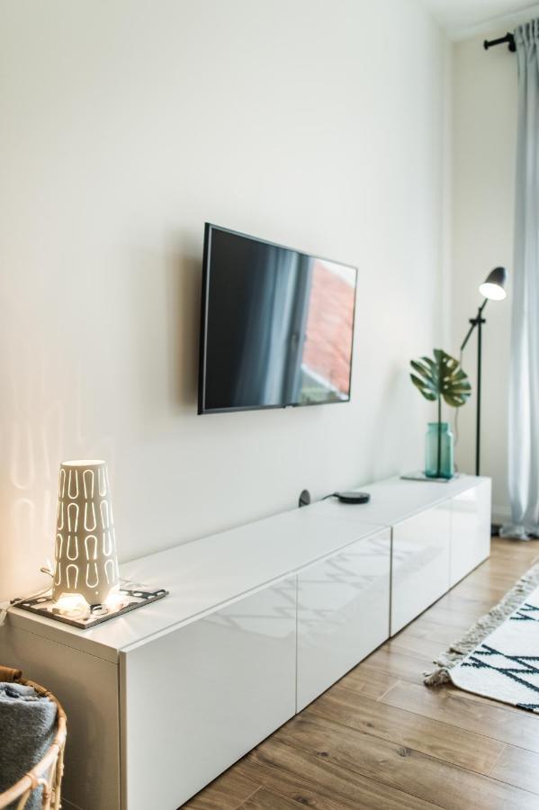 Stylish Apartment In The Heart Of Kaunas Old Town ภายนอก รูปภาพ