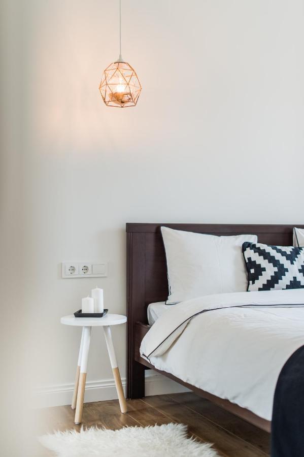 Stylish Apartment In The Heart Of Kaunas Old Town ภายนอก รูปภาพ