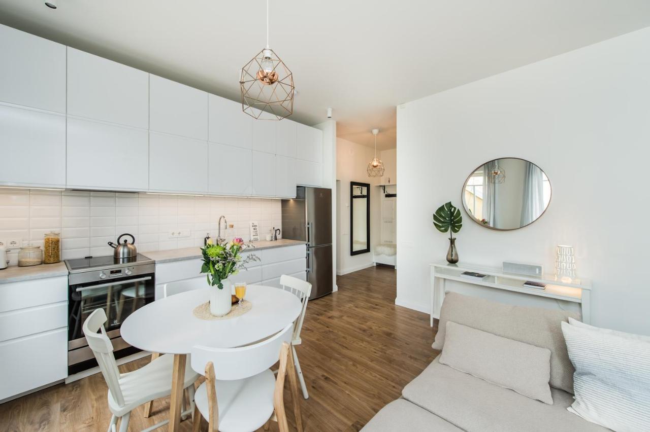Stylish Apartment In The Heart Of Kaunas Old Town ภายนอก รูปภาพ