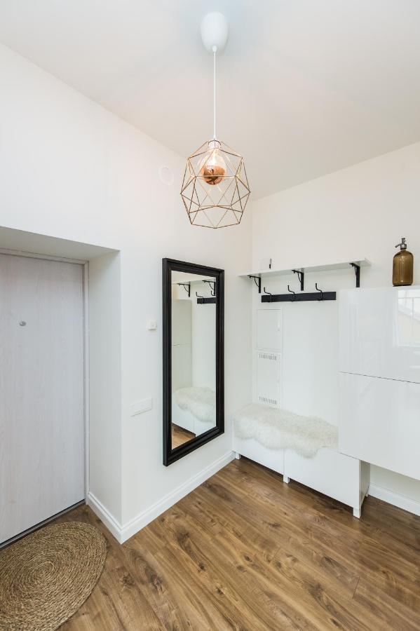 Stylish Apartment In The Heart Of Kaunas Old Town ภายนอก รูปภาพ